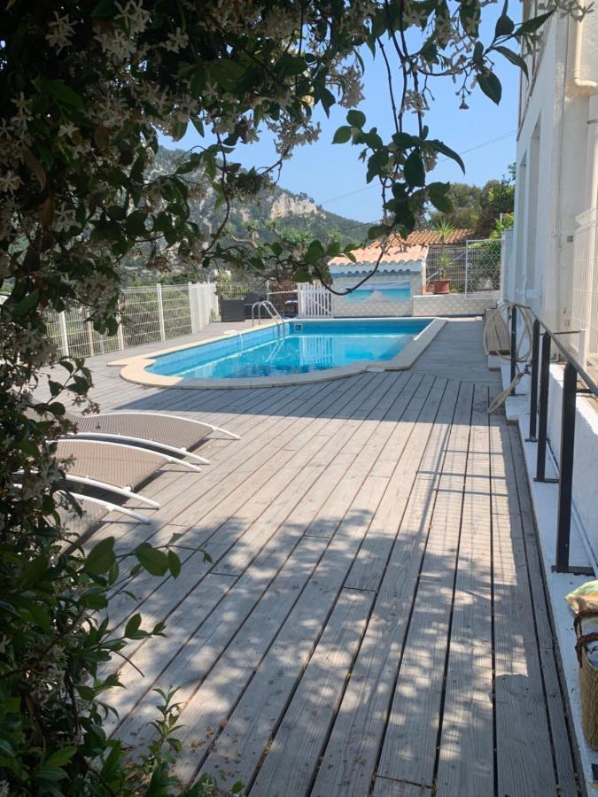 Magnifique villa avec piscine à Toulon Extérieur photo